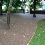 Recycled Rubberised Mulch 10